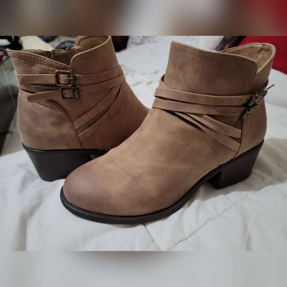Torrid ankle boots